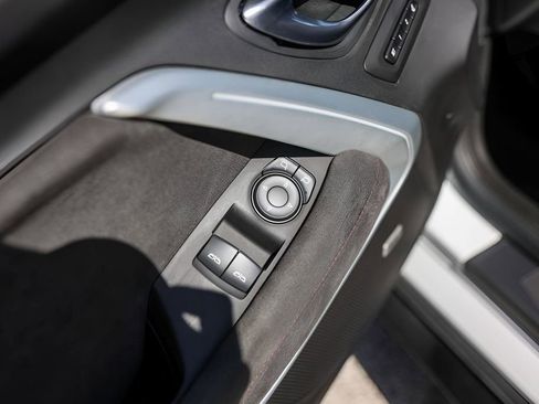 Used 2021 Chevrolet Camaro ZL1 image 21