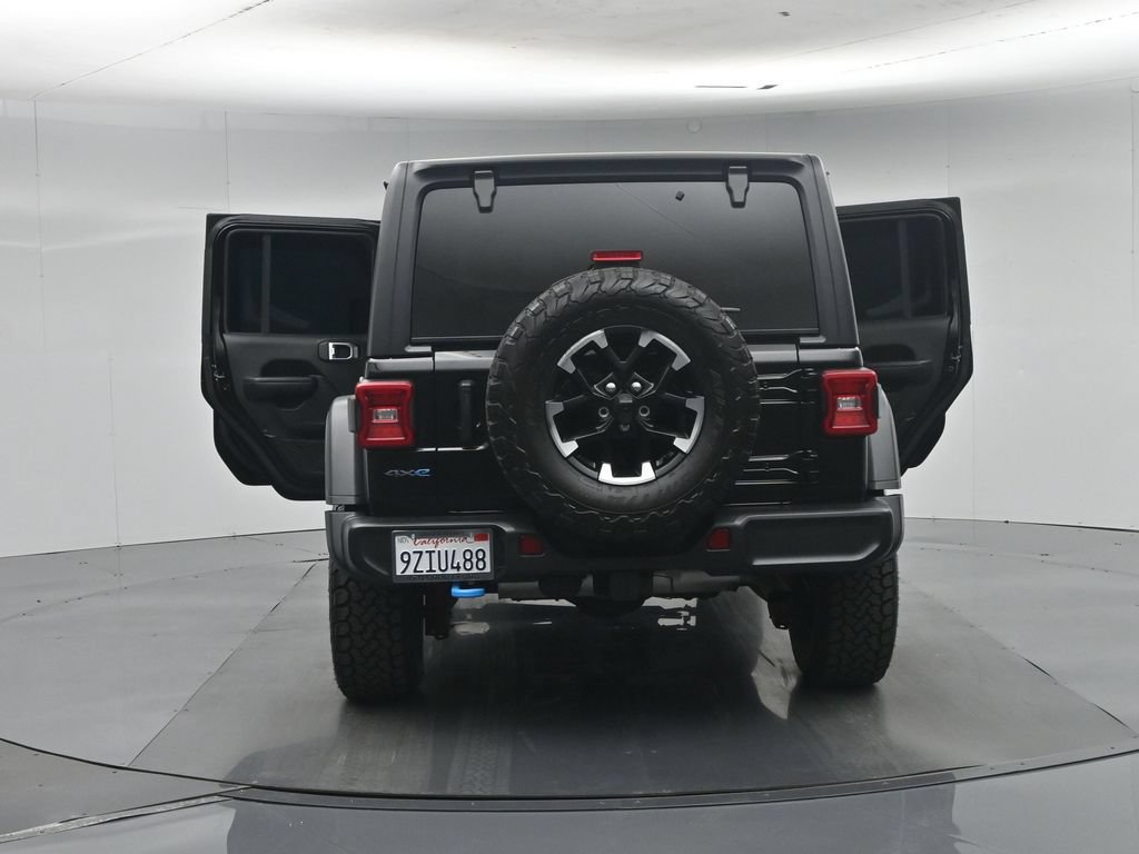 Used 2024 Jeep Wrangler Unlimited Rubicon 4xe w/ Technology Group AWD/4WD image 34