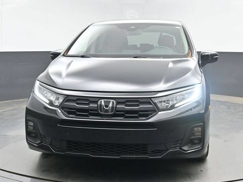 Used 2025 Honda Odyssey EX-L image 3