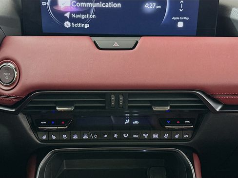 Used 2025 MAZDA CX-70 Plug-In Hybrid w/ Premium Plus AWD/4WD image 13