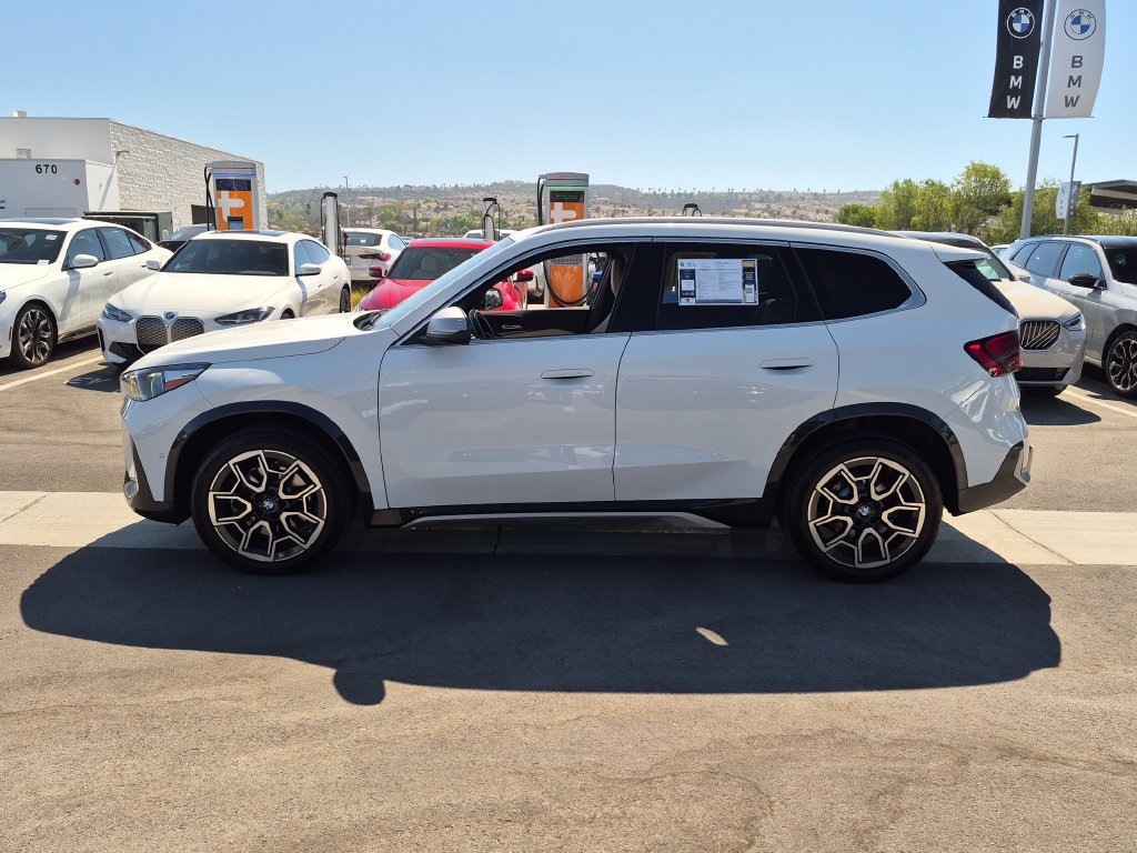 Certified 2023 BMW X1 xDrive28i w/ Convenience Package AWD/4WD image 5