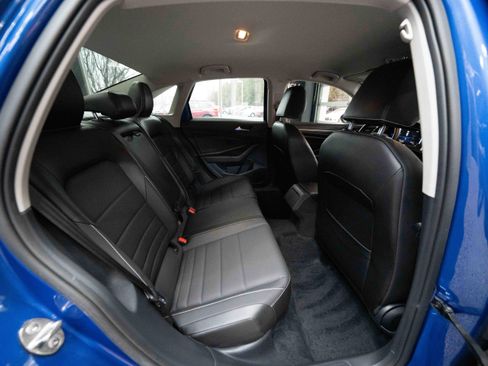 Used 2022 Volkswagen Jetta SE image 24