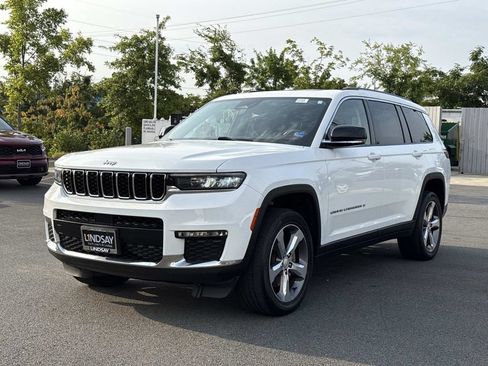 Used 2021 Jeep Grand Cherokee L Limited AWD/4WD image 6