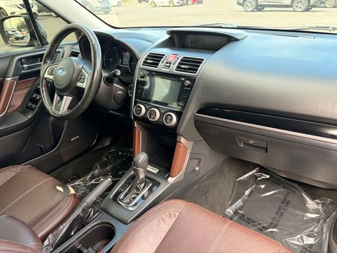 Used 2018 Subaru Forester 2.5i Touring AWD/4WD image 13