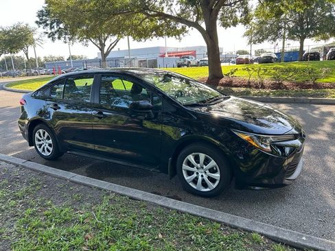 Certified 2026 Toyota Corolla LE FWD image 8