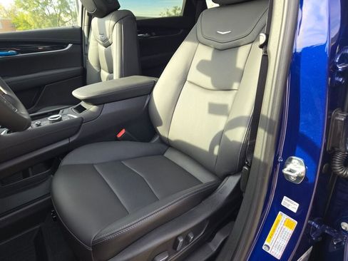 New 2025 Cadillac XT5 Premium Luxury w/ LPO, Floor Liner Package image 28