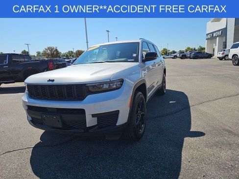 Used 2024 Jeep Grand Cherokee L Laredo image 7