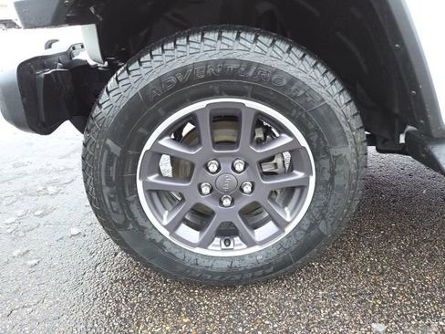 Used 2021 Jeep Wrangler Unlimited Sahara image 68