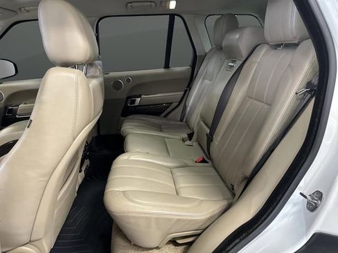 Used 2016 Land Rover Range Rover HSE image 31
