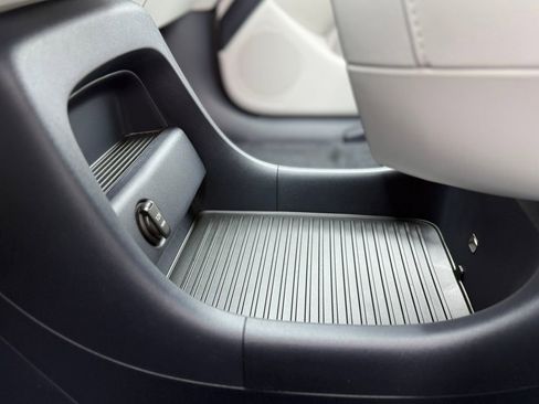 Used 2026 Hyundai Palisade Calligraphy image 30