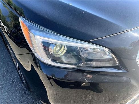Used 2017 Subaru Legacy 2.5i Limited AWD/4WD image 32
