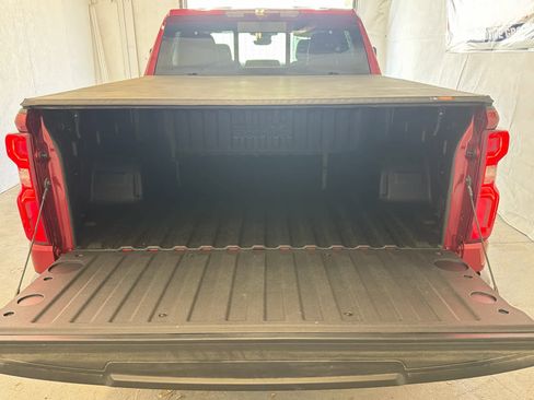 Used 2024 Chevrolet Silverado 1500 High Country w/ Technology Package AWD/4WD image 7