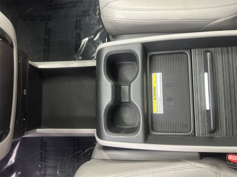 Used 2018 Honda Odyssey Elite image 37