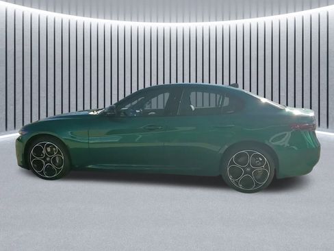 New 2026 Alfa Romeo Giulia AWD image 17