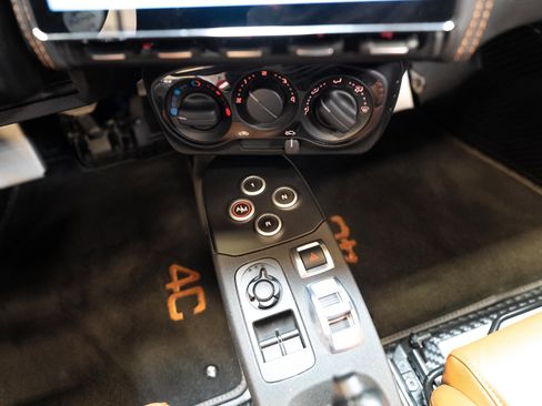 Used 2018 Alfa Romeo 4C Spider w/ Convenience Group - Spider image 83