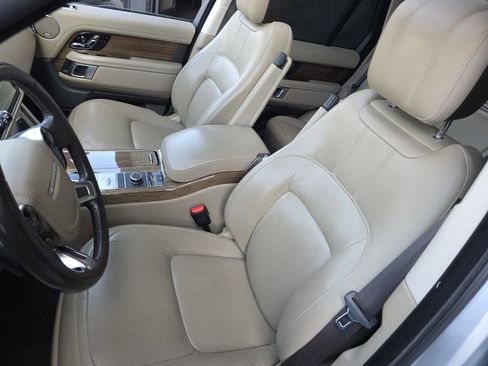 Used 2019 Land Rover Range Rover HSE image 39