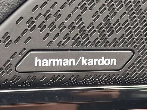 Used 2026 BMW 530i xDrive image 19