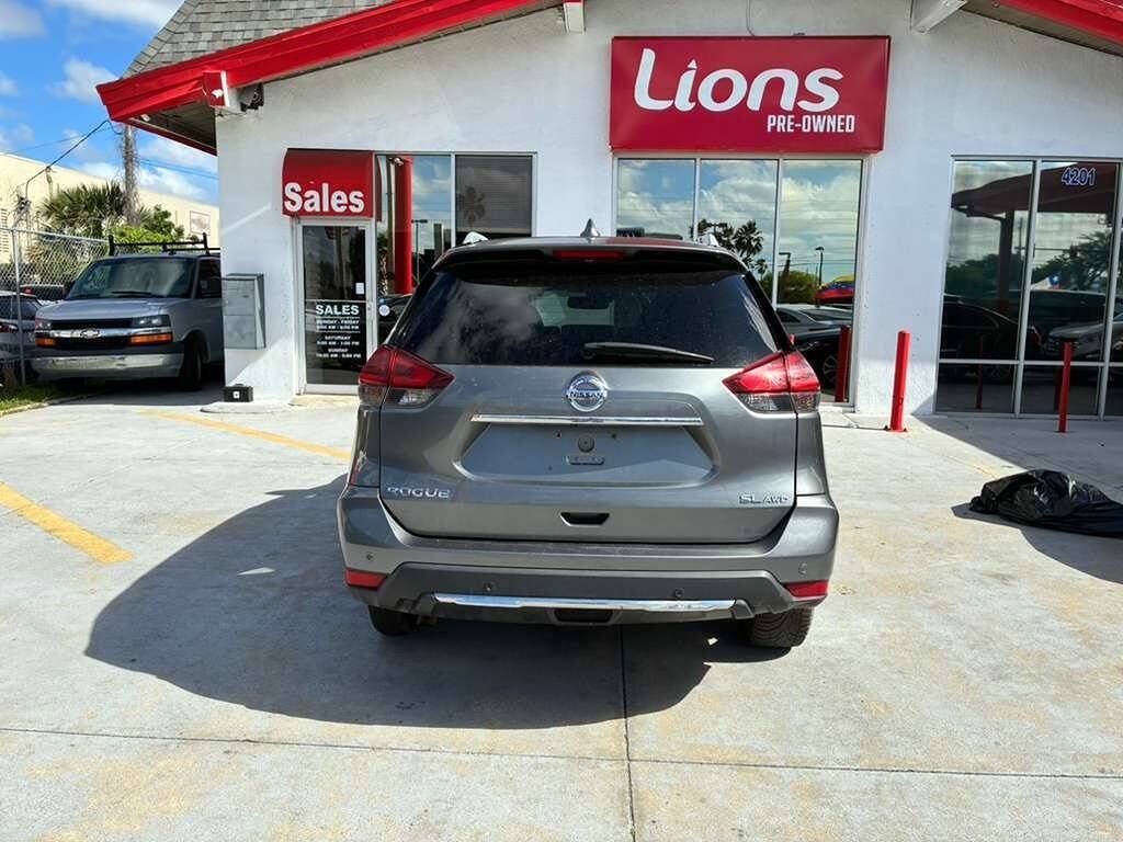 Used 2019 Nissan Rogue SL AWD/4WD image 4