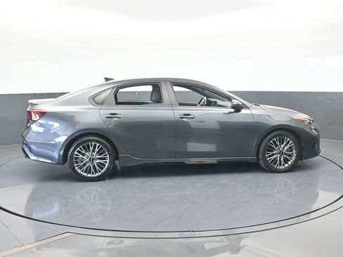 Used 2024 Kia Forte GT-Line image 7