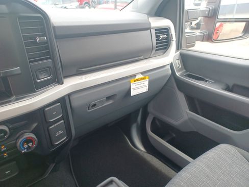 New 2026 Ford F250 XLT w/ FX4 Off-Road Package image 20