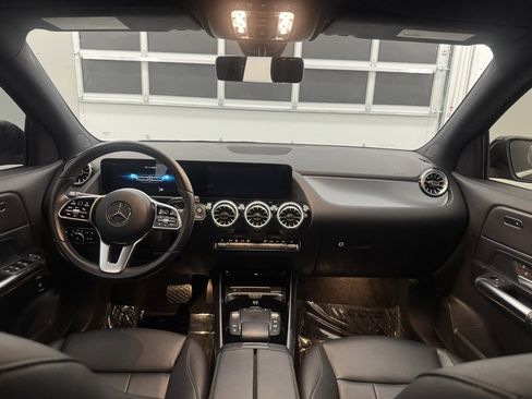 Certified 2022 Mercedes-Benz GLA 250 4MATIC image 16