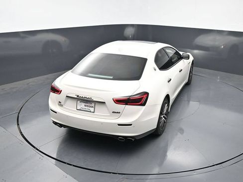 Used 2015 Maserati Ghibli S Q4 AWD/4WD image 25