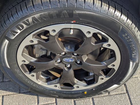 Used 2023 Subaru Crosstrek 2.0i image 13