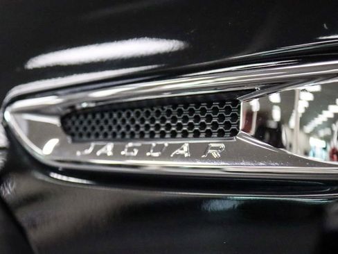 Used 2018 Jaguar F-PACE Prestige AWD/4WD image 14