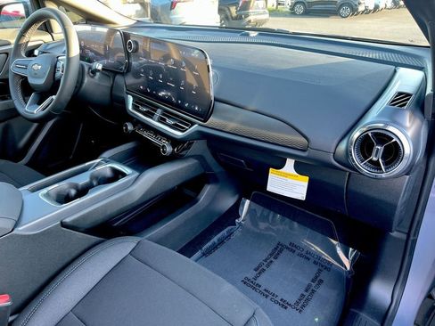 New 2026 Chevrolet Equinox EV LT w/ Comfort Package image 63