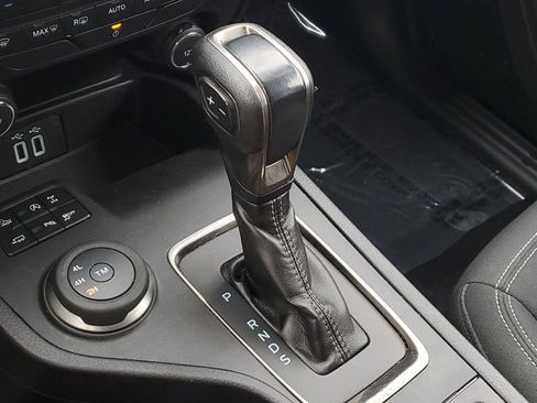 Used 2019 Ford Ranger XLT w/ FX4 Off-Road Package image 34