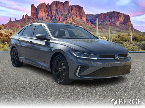 New 2026 Volkswagen Jetta SE FWD image 10