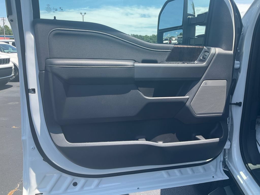 New 2026 Ford F250 Lariat w/ Chrome Package AWD/4WD image 17