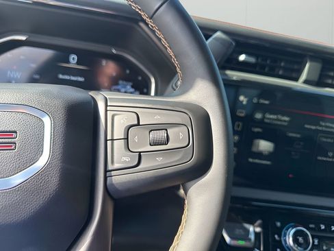 Used 2024 GMC Sierra 2500 AT4 w/ AT4 Premium Plus Package image 31