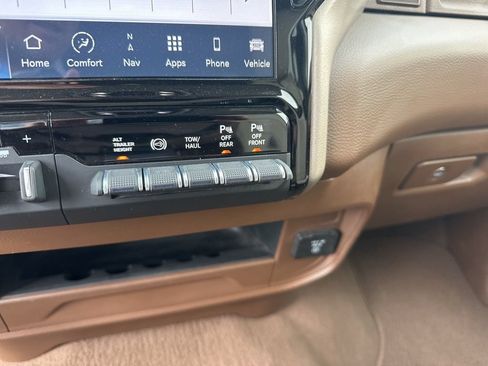 Certified 2023 RAM 3500 Laramie AWD/4WD image 22