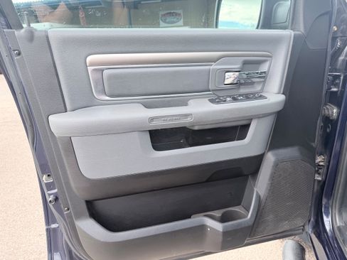 Used 2019 RAM 1500 Big Horn image 9