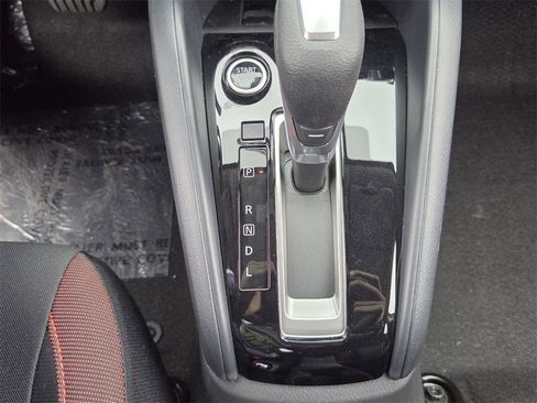 New 2025 Nissan Versa SR image 19
