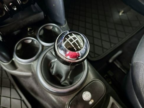Used 2006 MINI Cooper Hardtop FWD image 21