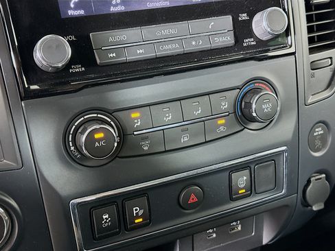 Used 2022 Nissan Titan SV w/ Accessory Utility Package RWD image 23