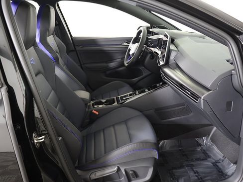 Used 2025 Volkswagen Golf R Black Edition image 34