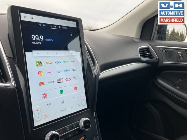 Used 2024 Ford Edge Titanium AWD/4WD image 12