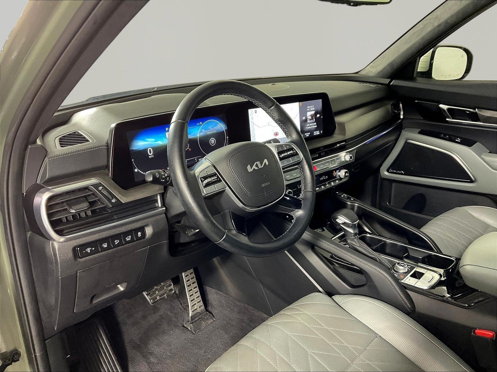 Certified 2024 Kia Telluride SX Prestige X-Line AWD/4WD image 17