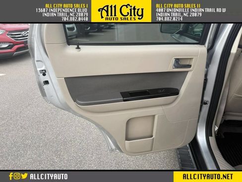 Used 2009 Ford Escape Limited image 15
