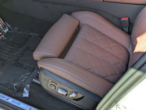 New 2026 BMW X5 xDrive40i w/ M Sport Package image 4