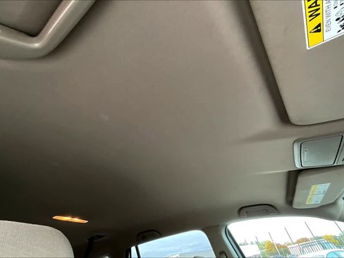 Used 2017 Honda Pilot EX image 13