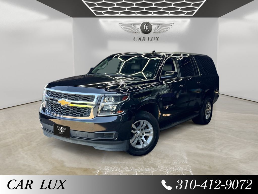 Used 2018 Chevrolet Suburban LT RWD image 1