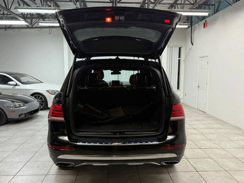 Used 2016 Mercedes-Benz GLE 350 w/ Premium Package image 17