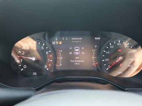 New 2026 Jeep Compass Latitude image 8