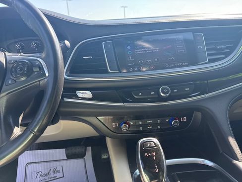 Used 2020 Buick Enclave Essence w/ Sound and Sites Package FWD image 20