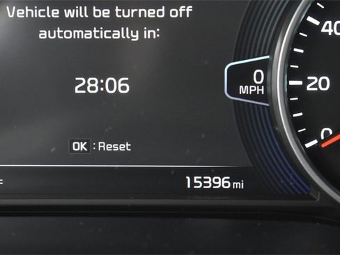 Certified 2023 Kia Seltos SX w/ SX Sunroof Package image 27