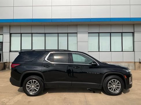 Used 2023 Chevrolet Traverse LT w/ LPO, Floor Liner Package AWD/4WD image 36